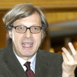 Vittorio Sgarbi a Asciano Città d'Arte