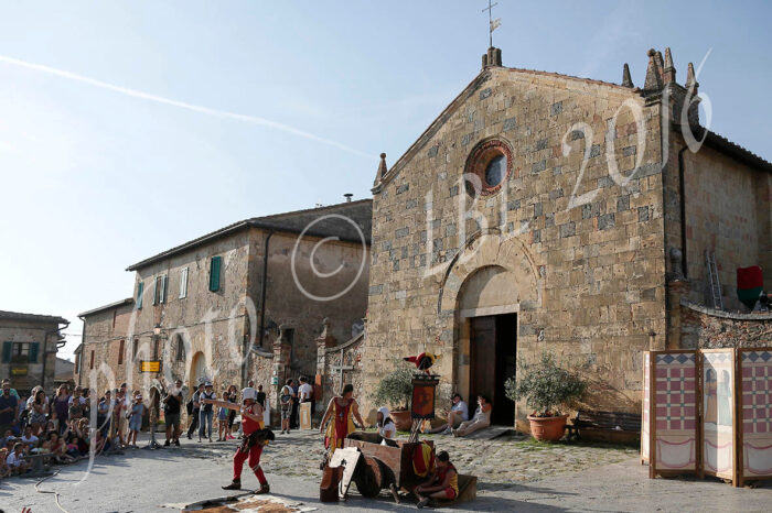 Torna l'appuntamento con "Monteriggioni di torri si corona"