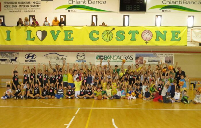 Al via il minibasket del Costone, tra l'entusiasmo di grandi e piccini