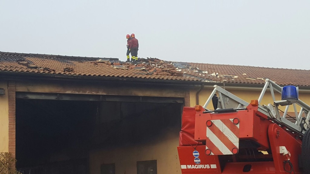 Incendio Tenute Ruffino: danni per oltre trecentomila euro, al vaglio anche l'ipotesi dolosa. Ecco il video e le foto