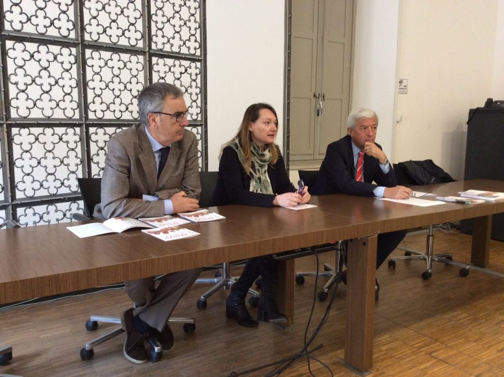 “Il pranzo a scuola”,presentata la prima guida per la ristorazione scolastica nel comune di Siena