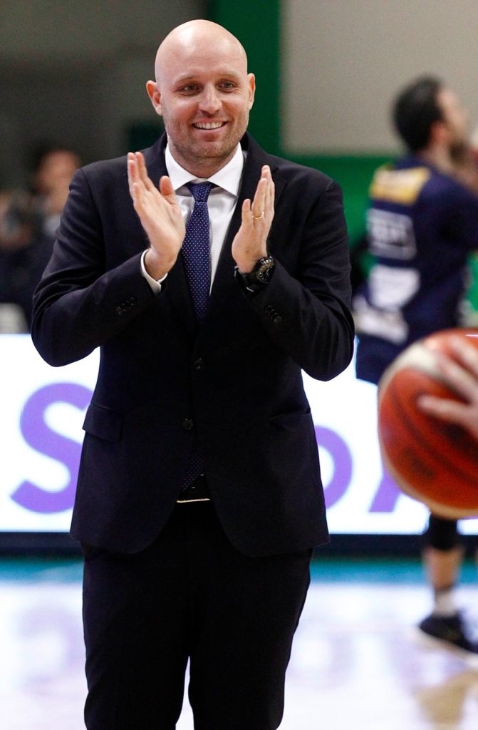 Benacquista Latina-On Sharing Mens Sana: coach Franceschini presenta la sfida