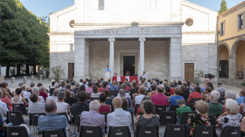 Chiusi: Grande partecipazione all’iniziativa “Tutti insieme per dire NO alla droga”