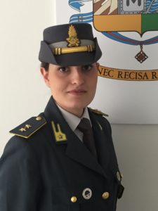 Gdf Poggibonsi, cambio di guardia: il tenente Roberta Petracca nuovo comandante