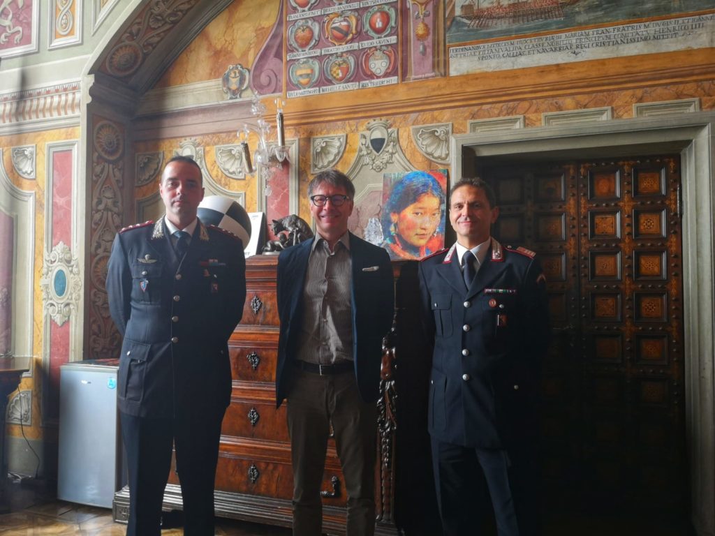 Luigi Polimanti nuovo comandante carabinieri Siena centro. De Mossi gli dà il benvenuto