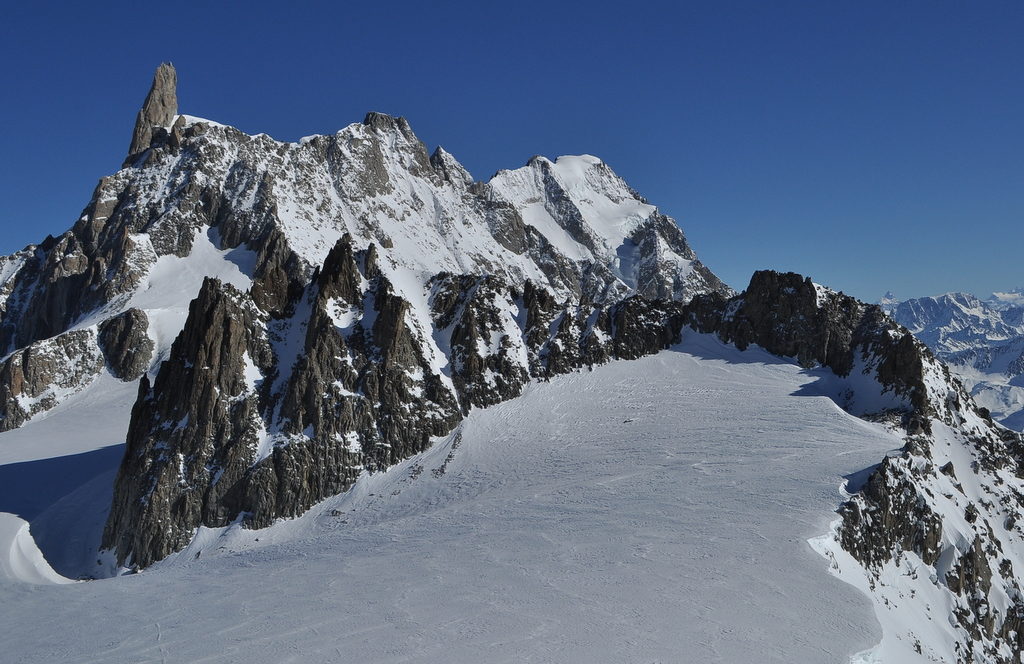 Precipitano dal Monte Bianco, muore donna di Montalcino