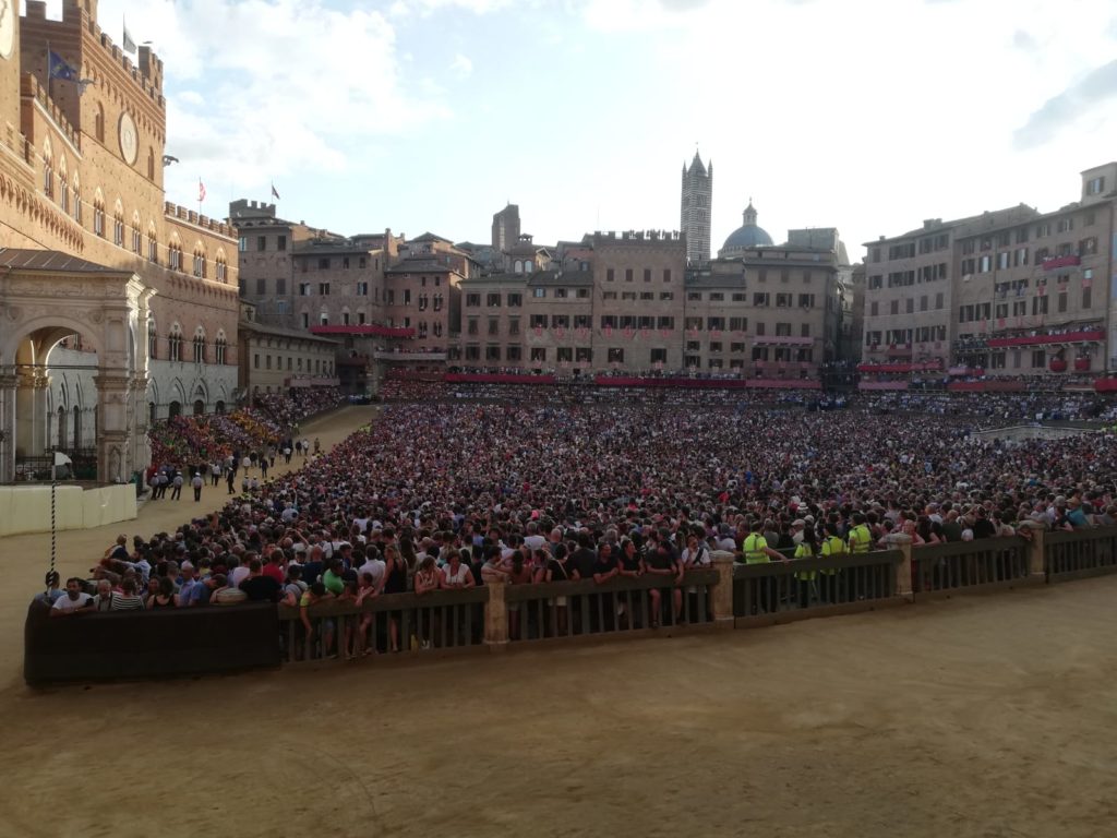 Palio a sorpresa, De Mossi: "Un domani chissà, ma non quest'anno"