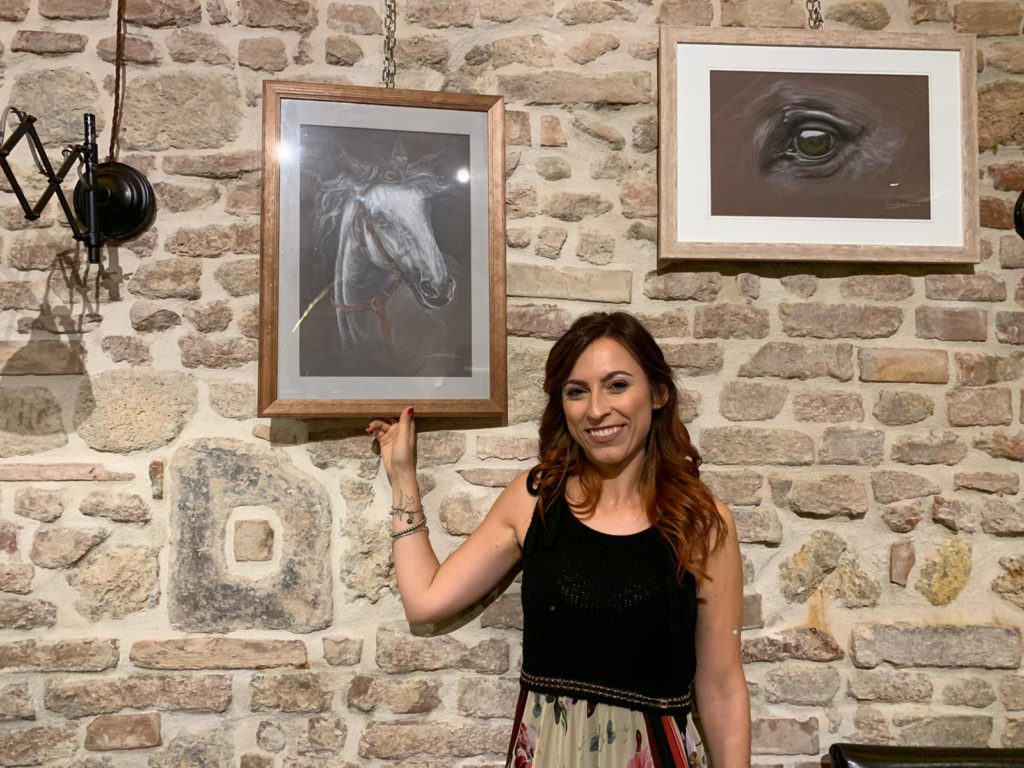 “Frammenti di emozioni”, la mostra di pittura dell’artista Sara Guerrini