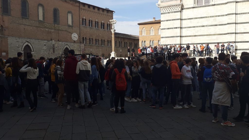 Emergenza classi Piccolomini, Provincia si assume impegno con i sindacati