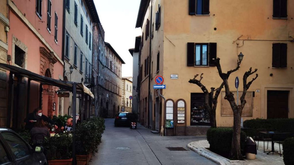 Chiusi: alla vigilia della zona rossa una città quasi fantasma