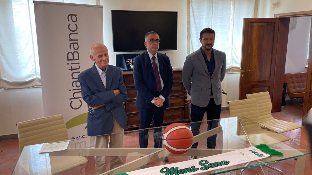 Basket: Mens Sana e ChiantiBanca ancora avanti insieme