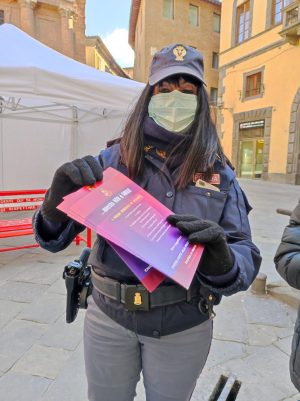 Otto marzo, Polizia di Stato di Siena sensibilizza al contrasto alla violenza di genere