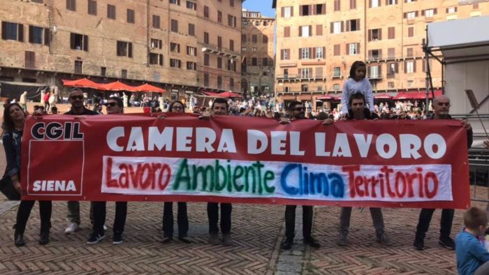 Fridays for Future a Siena, anche la CGIL aderisce alla manifestazione per il clima