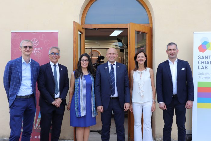 Al Santa Chiara Lab – Università di Siena nasce il primo laboratorio sperimentale idroponico