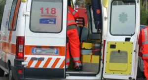 Siena, incidente tra auto e moto alla Coroncina, ferito un 19enne