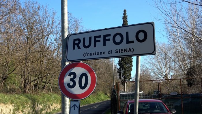 Siena: Ruffolo, auto a tutta velocità senza controllo. L'ira dei residenti: "Non siamo un quartiere di serie B"