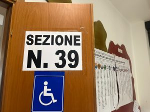 Elezioni amministrative Siena: la prima giornata di voto si chiude con un'affluenza del 51.6%