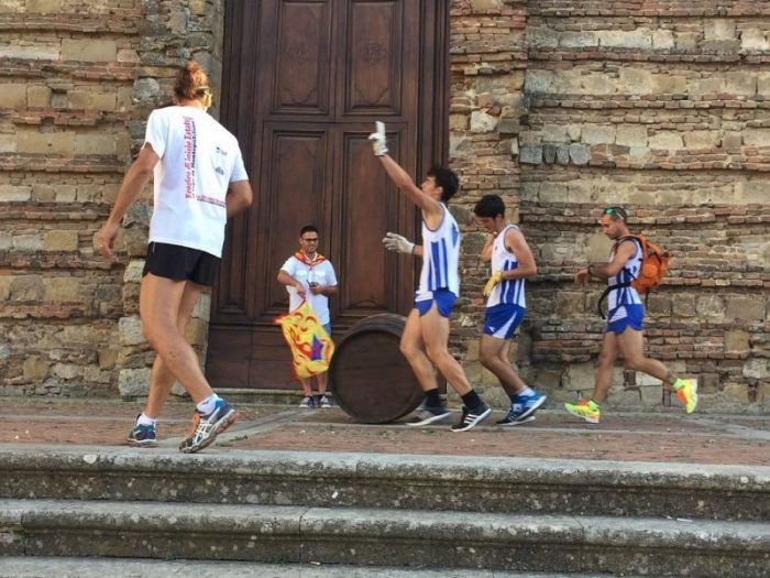 Montepulciano, tornano a sfidarsi i piccoli spingitori del Bravìo delle Botti