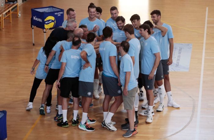 Emma Villas Volley, primo allenamento stagionale al PalaOrlandi