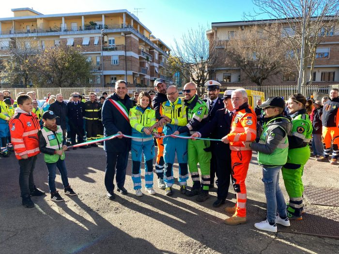 Poggibonsi, taglio del nastro per la base operativa di Protezione Civile