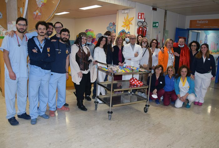 Carnevale alle Scotte: maschere e dolci con la Banda Bassotti per i piccoli pazienti