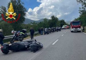 Tragedia in moto in Sardegna, morti due contradaioli della Chiocciola