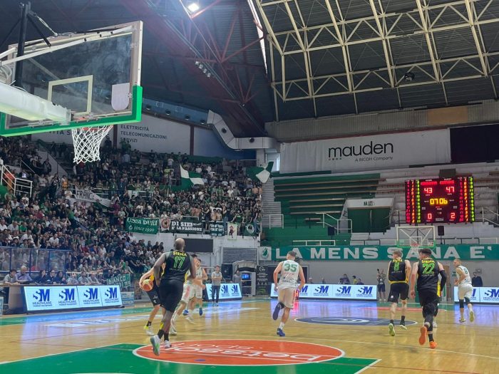 Basket, la Vismederi Costone batte la Note di Siena Mens Sana in gara tre e torna in vantaggio nella serie