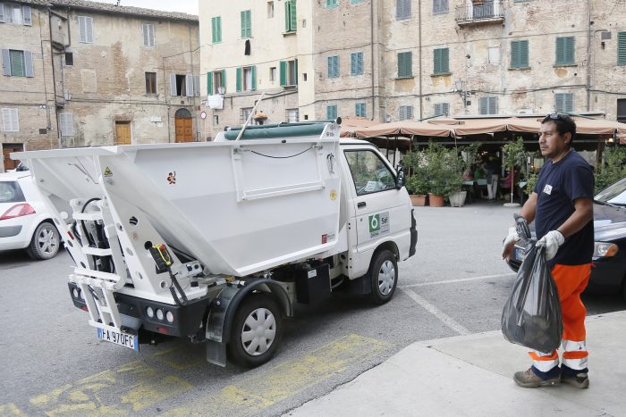 Siena, emergenza caldo: modifiche ad alcuni servizi di igiene ambientale