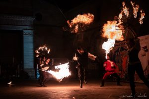 Tria Turris: a Chiusi torna la magia degli artisti di strada e del Medioevo