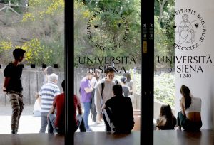 Bandi per l’accesso a corsi dell’Università di Siena