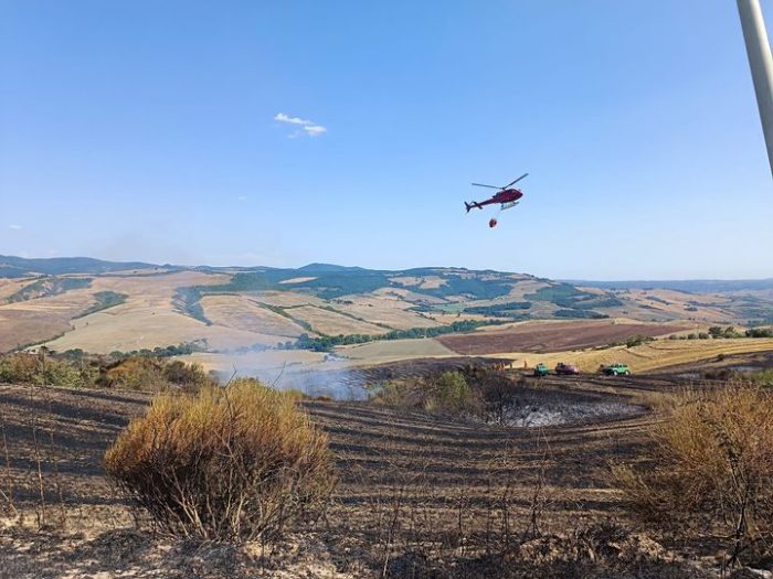 Incendio San Casciano, Carletti: "Giornate complesse, abbiamo temuto il peggio"