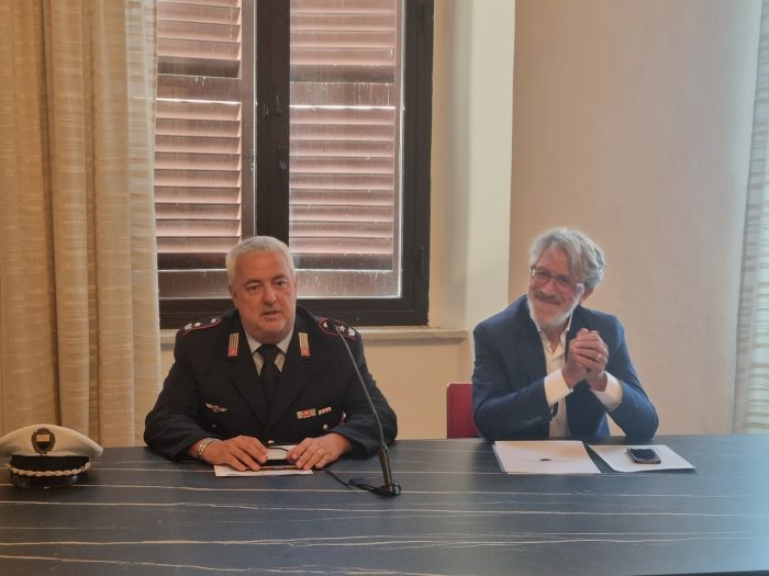 Siena, al via la sperimentazione di nuovi spazi riservati a taxi e Ncc