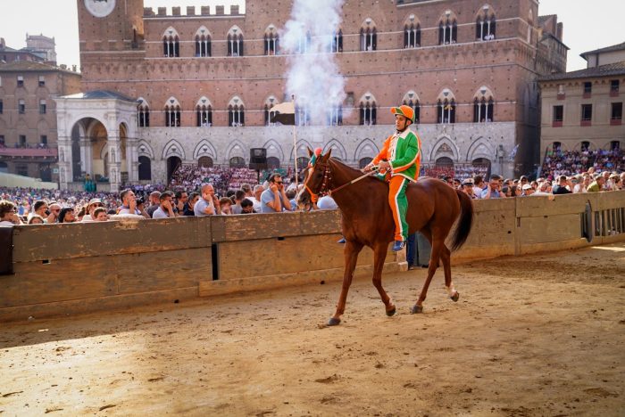 Palio di Siena 16 agosto, la Selva vince la quarta prova