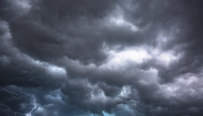 Temporali forti, allerta prolungata fino alle 20 di oggi in Toscana