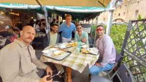 Bollywood: Vincenzo Bocciarelli attore nel film indiano che si gira a Siena