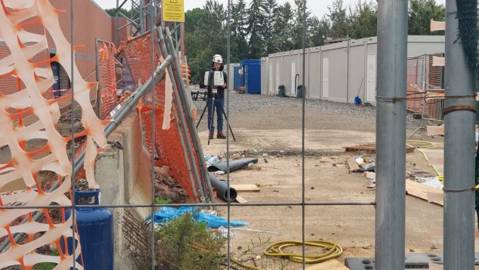 Sequestro cantiere Esselunga a Siena, accertamenti in corso con droni e laser scanner