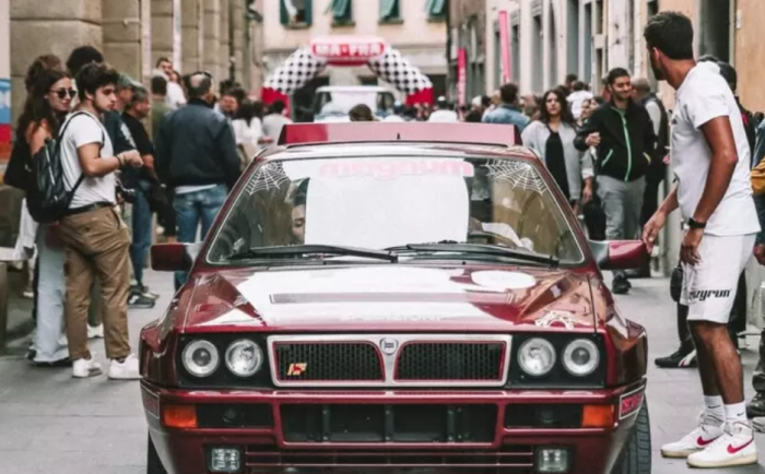 Lo spettacolo delle vetture anni '80-'90, al via sabato da Siena la "Magnum Run"