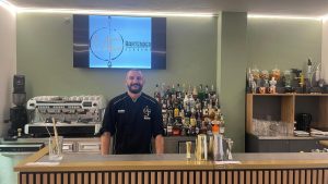 Siena, Filippo Marinelli e la sua Bartender Academy: insegnare il mondo dietro il bancone di un locale