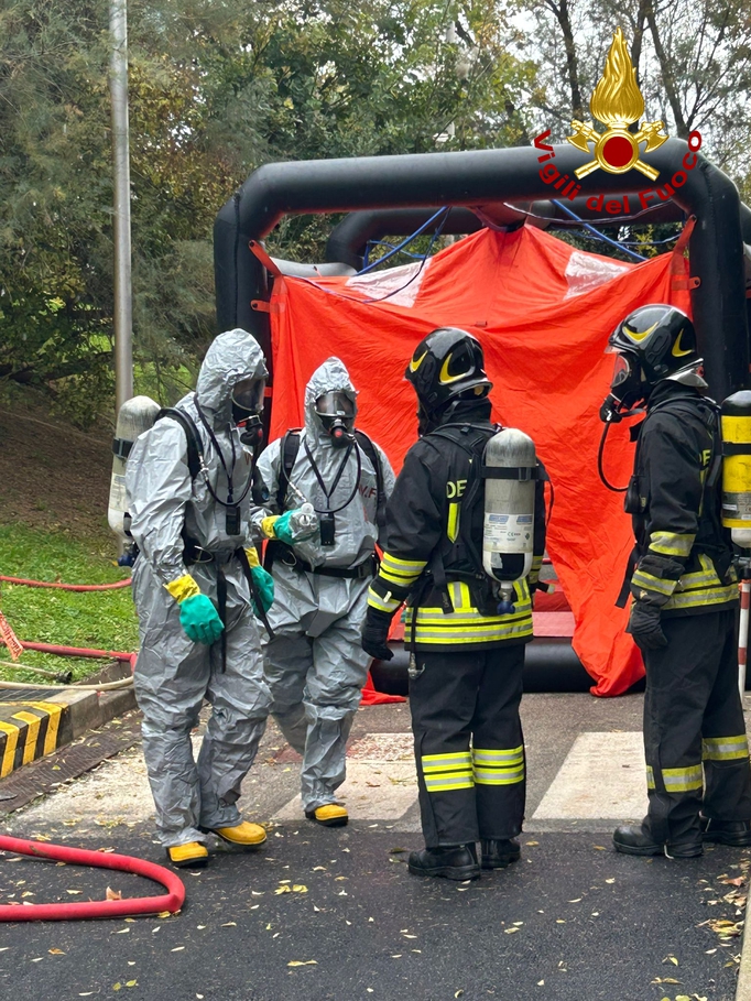 Gsk di Rosia, esercitazione dei vigili del fuoco