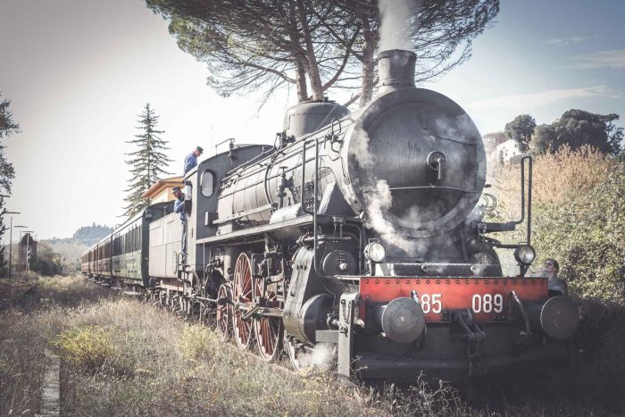 Da Siena a San Giovanni d’Asso con il Treno Natura per scoprire il ''Diamante Bianco''