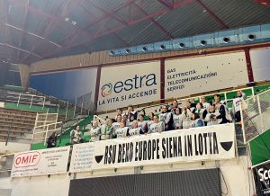 Mens Sana, i lavoratori di Beko Siena sugli spalti del PalaEstra per il match con Spezia