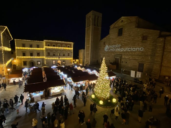 Montepulciano, da oggi il Natale si accende anche nelle frazioni