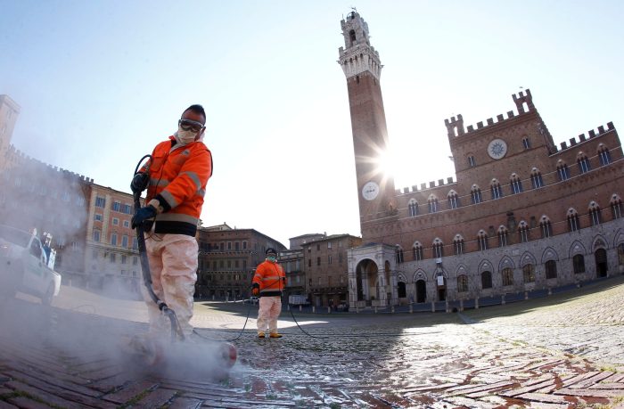 Capodanno: le variazioni ai servizi nei comuni della provincia di Siena