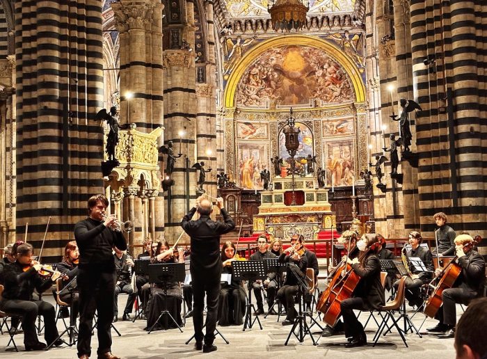 Siena, concerto di Natale in Duomo del Liceo Musicale Piccolomini