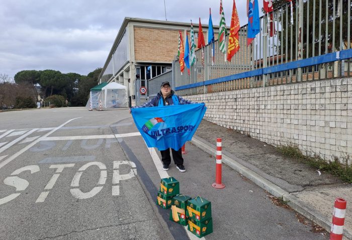 Ancora solidarietà per i lavoratori di Beko Siena