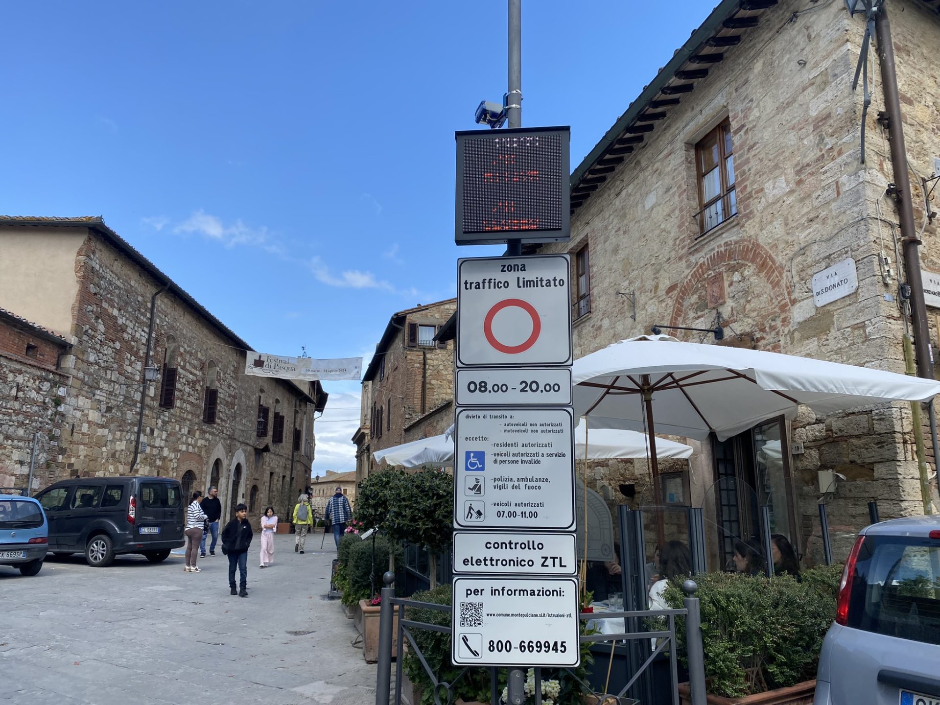 Montepulciano da oggi entrano in funzione i varchi in uscita per il controllo della ZTL nel centro storico